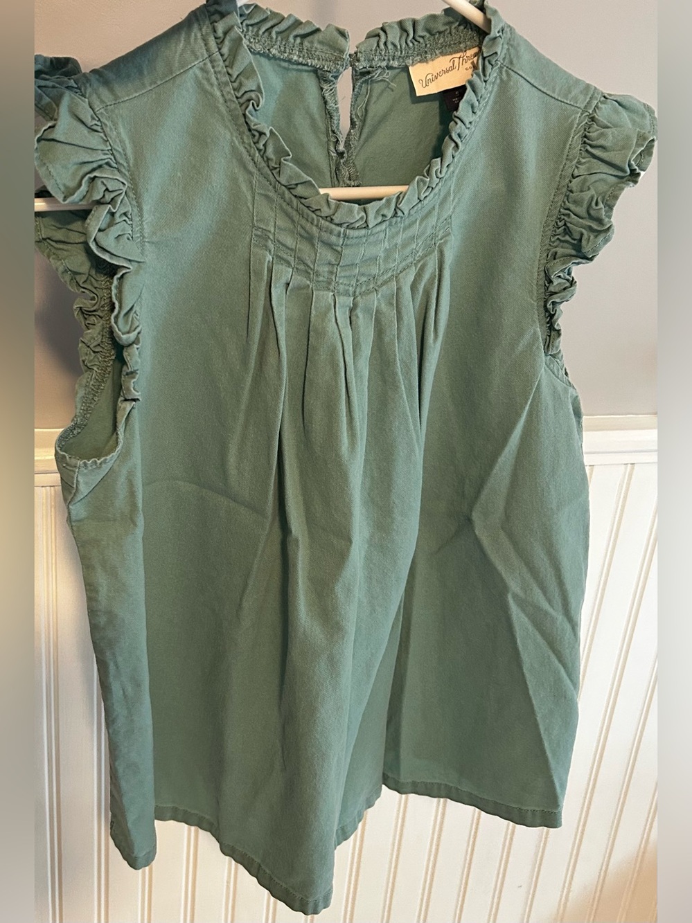 7 Pieces! Women’s Small Clothes!
